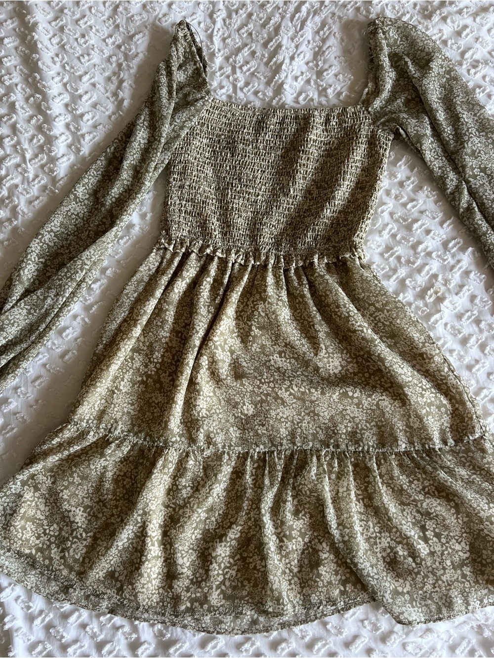 Dynamite Olive Green Floral Smocked Waist Long-Sleeve Dress